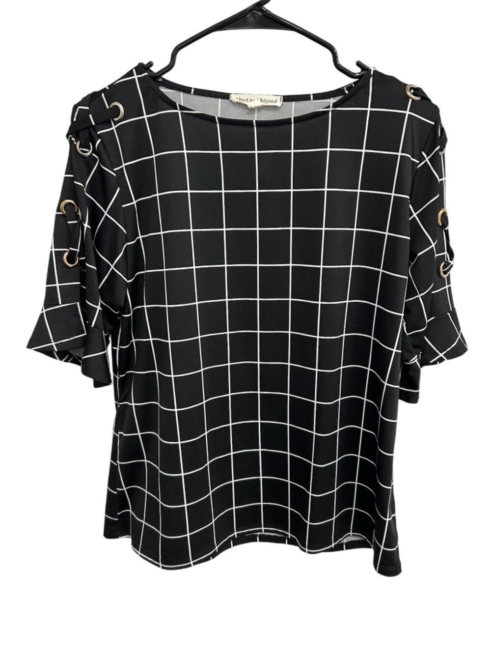Above And Beyond Black White Grid Print Blouse Grommet Sleeve Detail Sz M